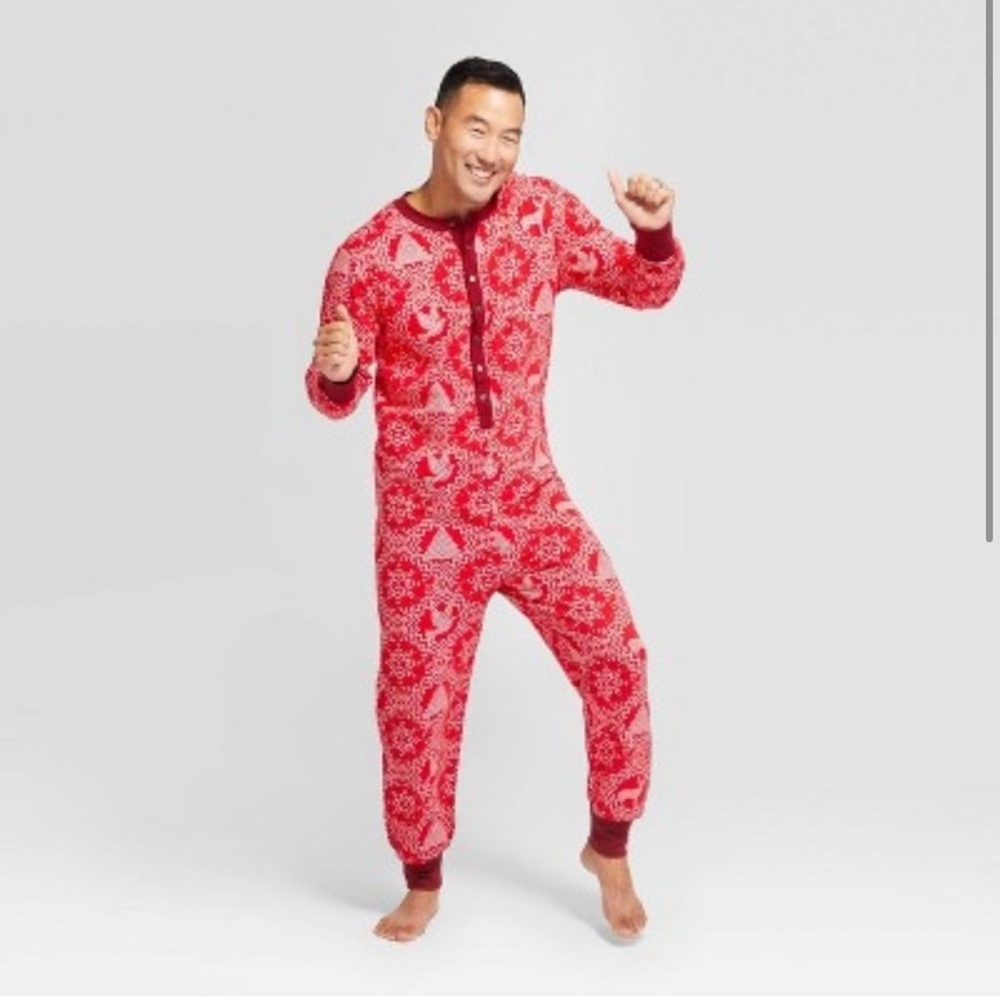 Hearth & Hand™ with Magnolia Men's Holiday Pajama OO.